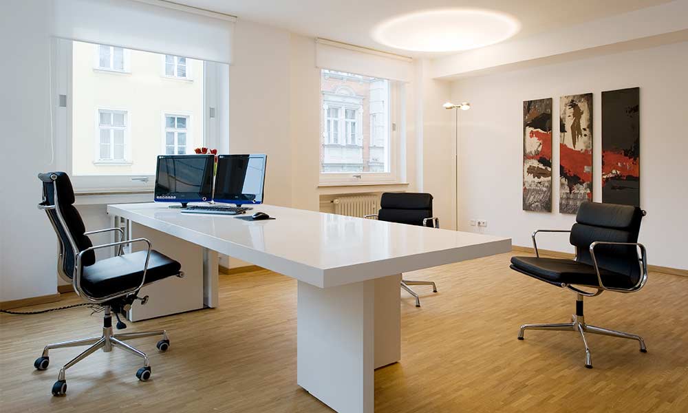 Prof. MD T. Ischinger