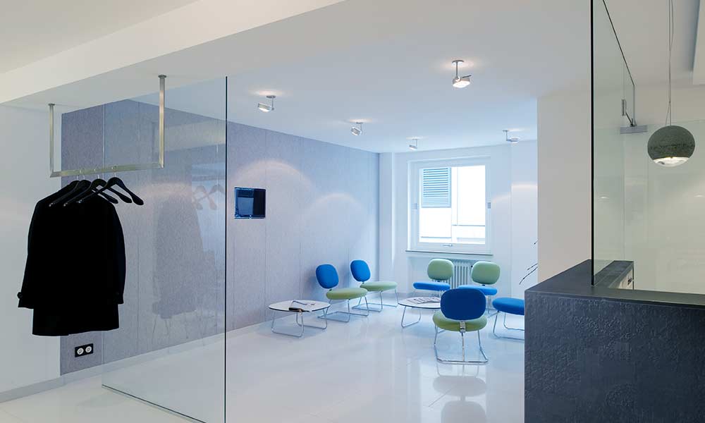 Prof. MD T. Ischinger