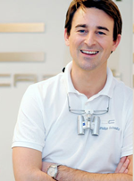 DR. PHILIPP SCHMITZ 